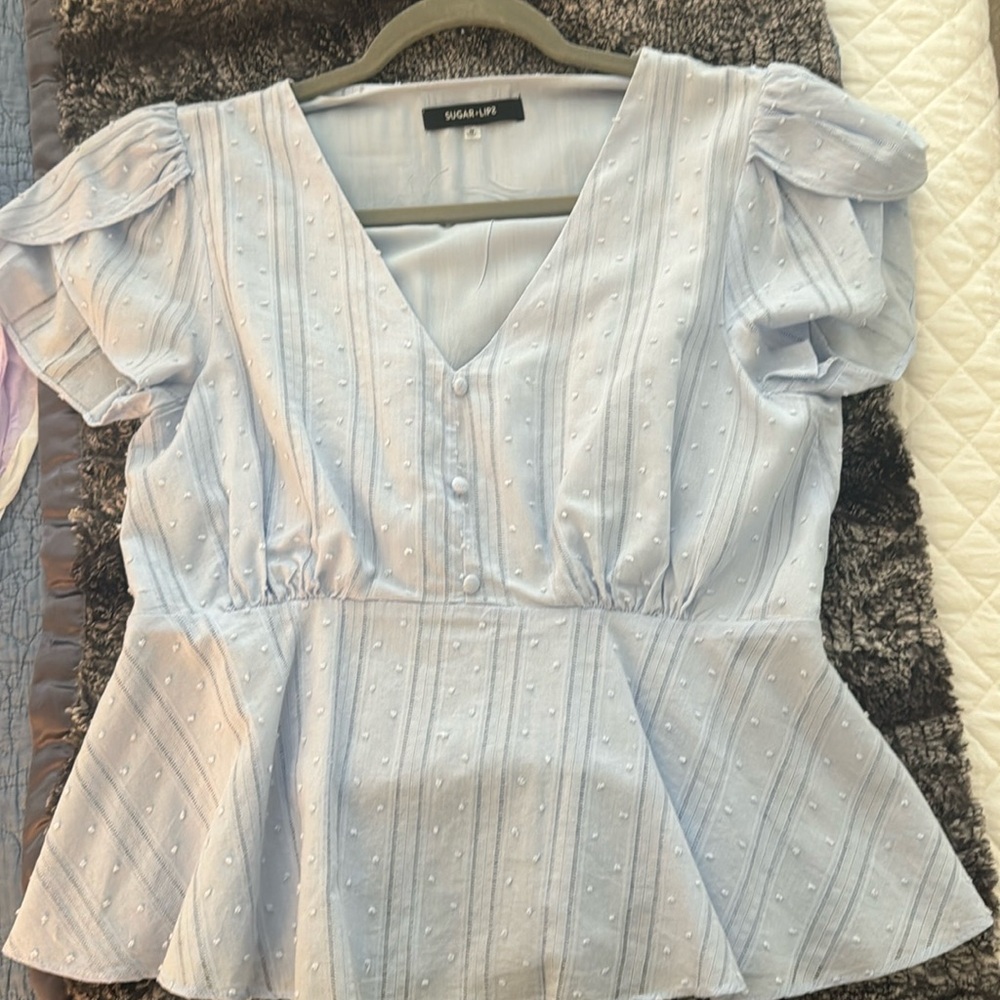 Sugar lips top